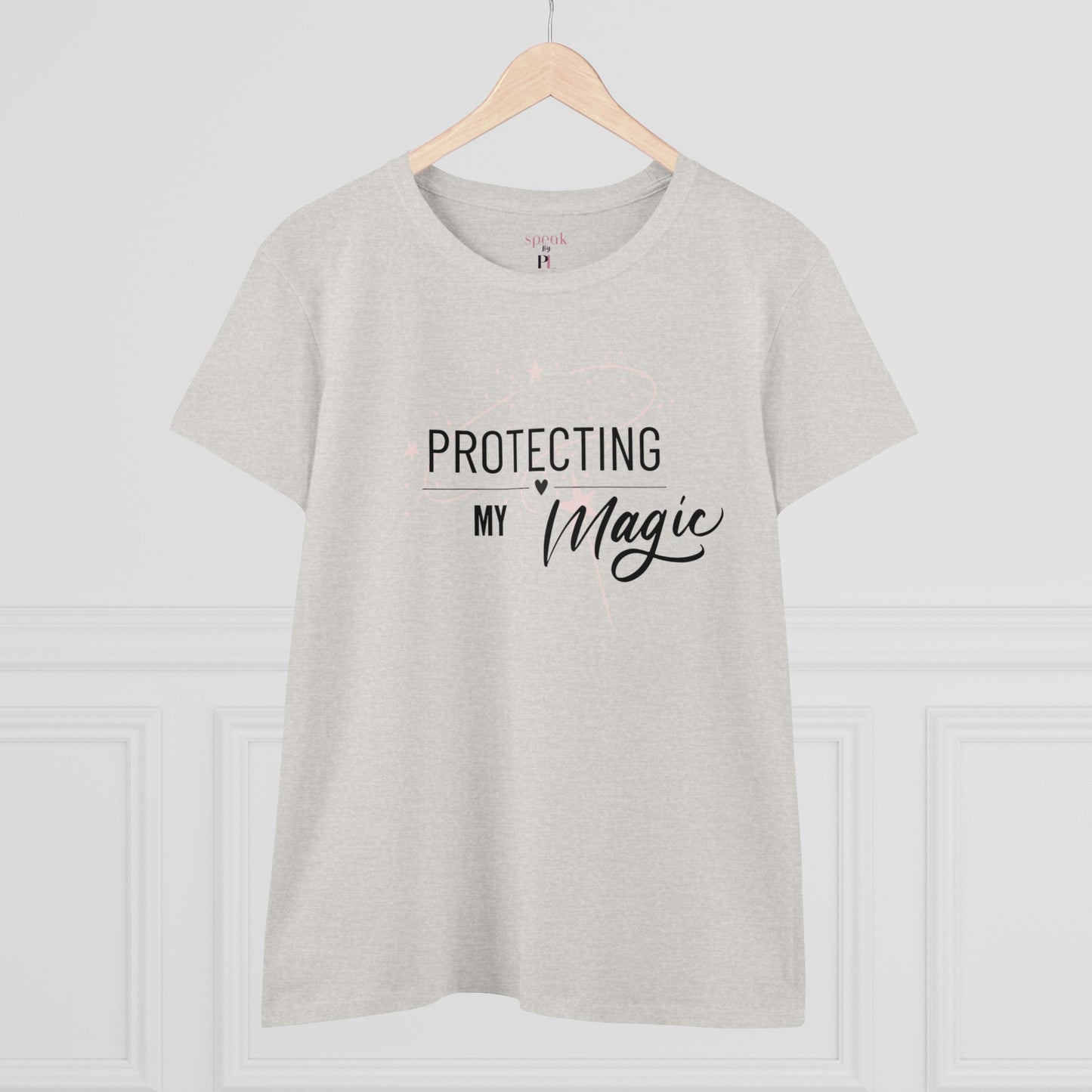 Magic Graphic Tee - T-Shirt