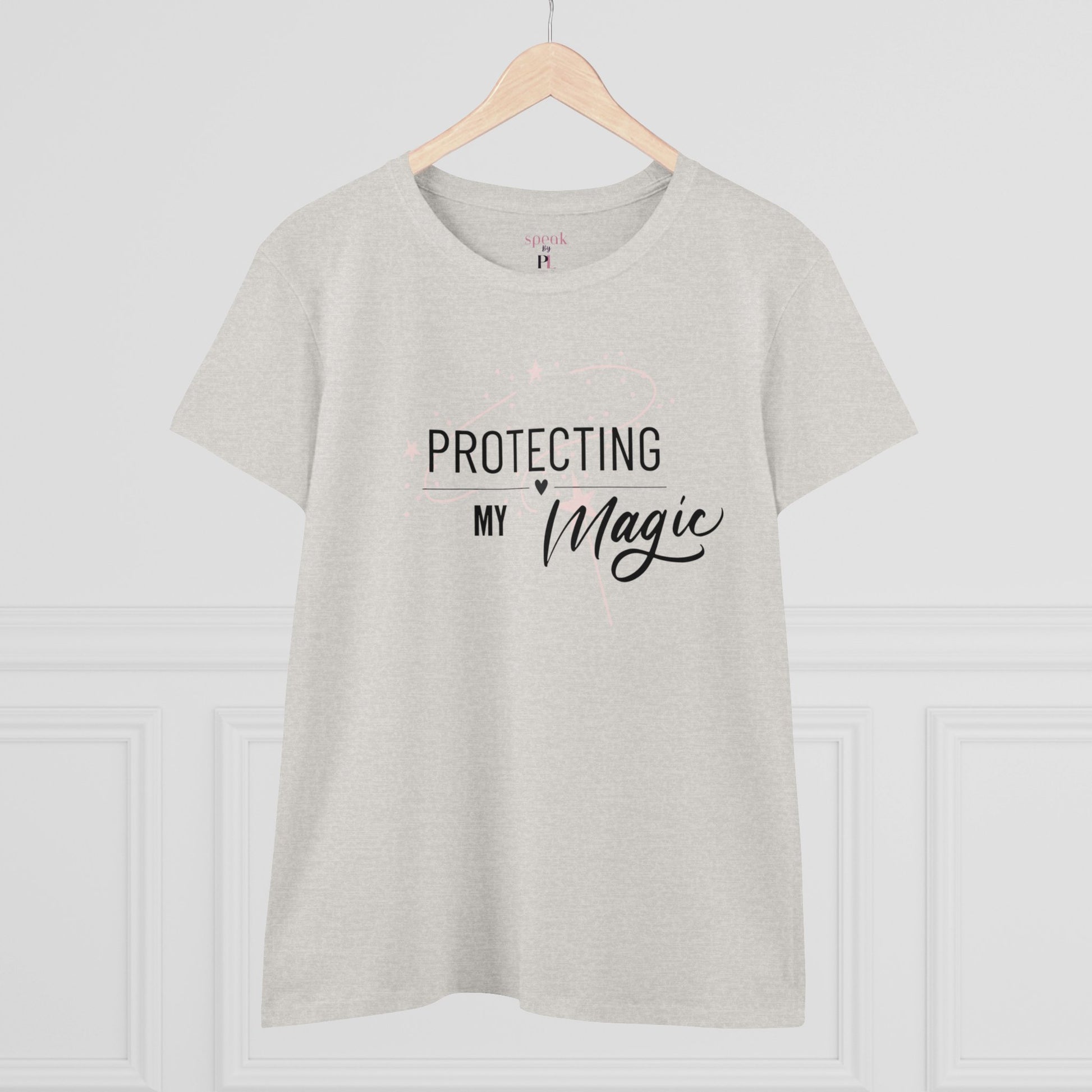 Magic Graphic Tee - T-Shirt